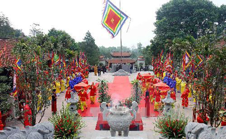 Lễ hội Côn Sơn - Kiếp Bạc xuân Giáp Ngọ 2014.